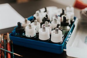 Des encres de couleurs pour créer sa vie en art thérapie