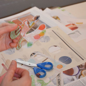 Découpage en sénace d'art thérapie à Nantes